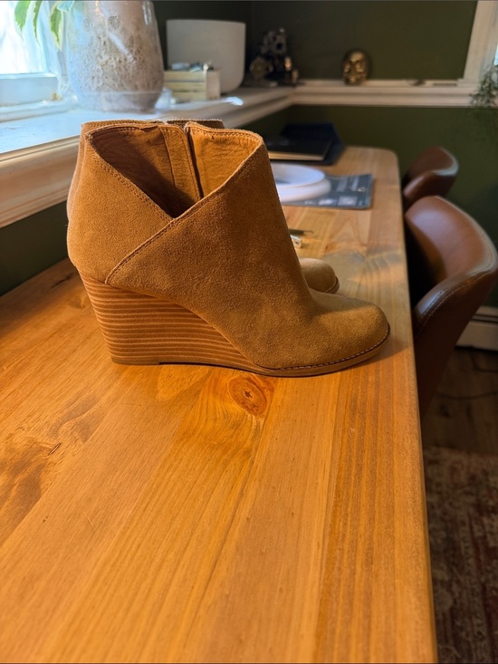 Lucky Brand Shoes - Lucky Brand Yakeena Tan Suede Wedge Booties